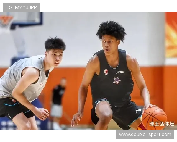 山东男篮夏季联赛东营站表现出色陈林坚在小考中展现实力